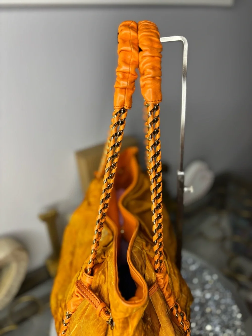 MCM RARE Orange Crinkled Leather Chain-Handle Shoulder Bag EUC - Picture 9 of 15